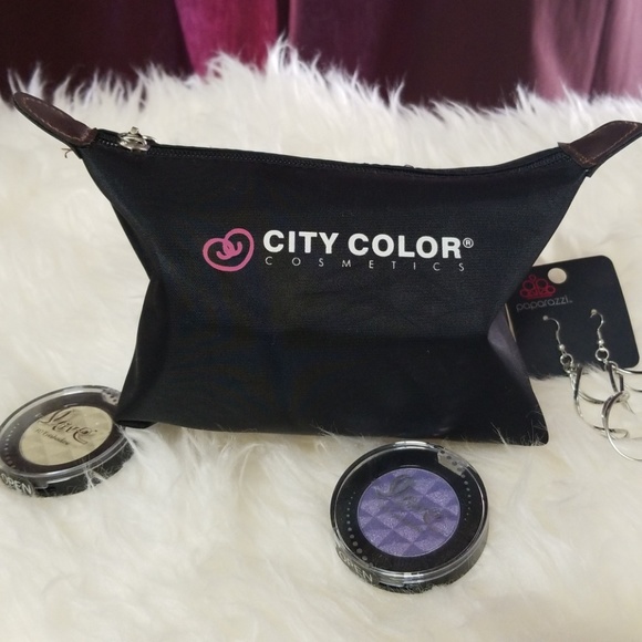 City Color cosmetic purse - Picture 2 of 5